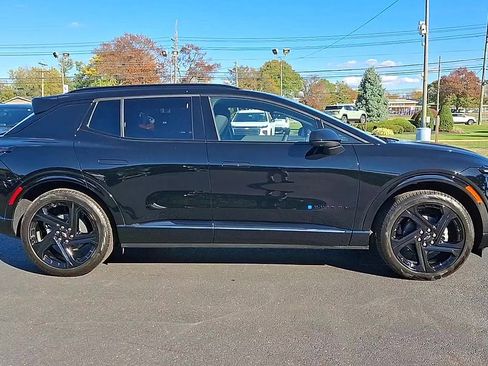 New 2026 Chevrolet Equinox EV RS image 5