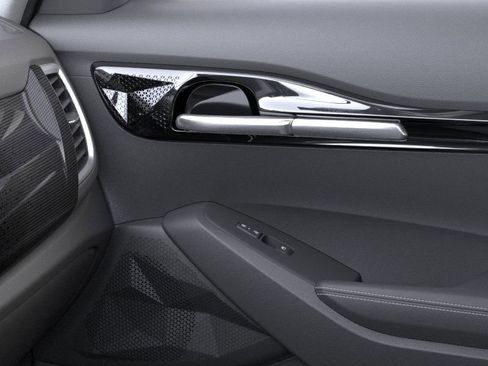 New 2026 Kia Seltos S image 25