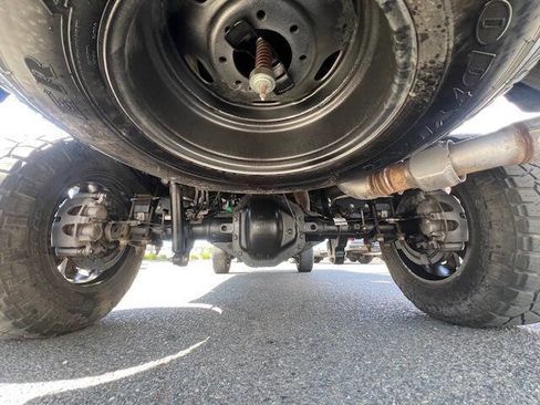 Used 2019 Ford F350 Lariat image 28