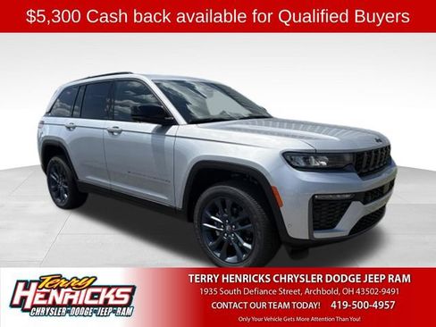 New 2026 Jeep Grand Cherokee Limited AWD/4WD image 1
