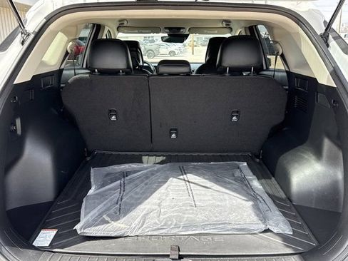 Used 2025 Kia Sportage EX image 10