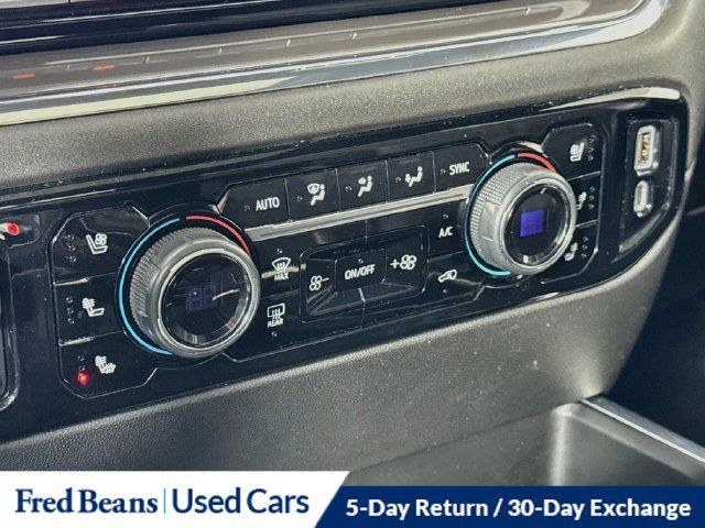 Used 2023 Chevrolet Silverado 1500 High Country w/ High Country Premium Package AWD/4WD image 23