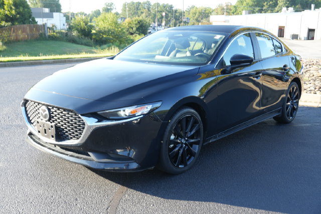 Used 2024 MAZDA MAZDA3 s FWD image 3