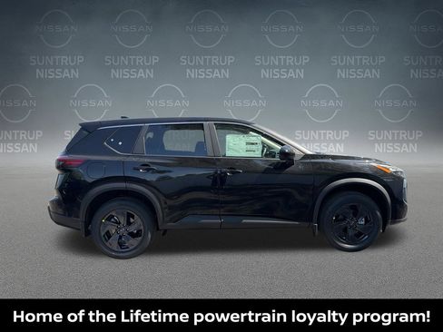 Certified 2026 Nissan Rogue SV FWD image 7