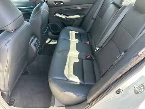 Certified 2023 Nissan Altima 2.0 SR FWD image 18