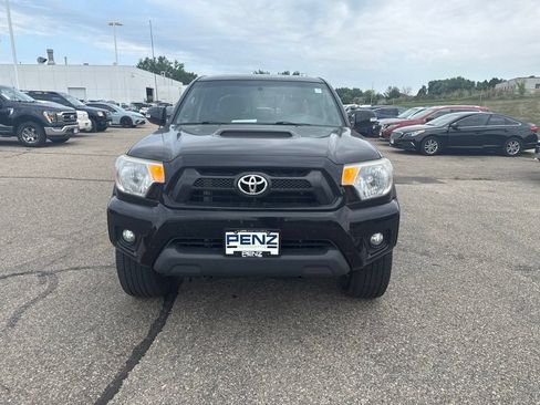 Used 2012 Toyota Tacoma 4x4 Double Cab w/ TRD Sport Upgrade Pkg image 2