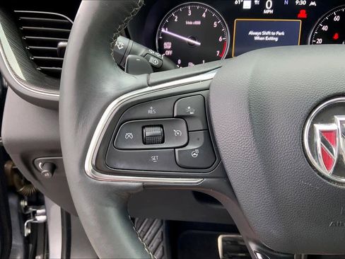 Used 2022 Buick Envision Essence w/ Technology Package II image 23