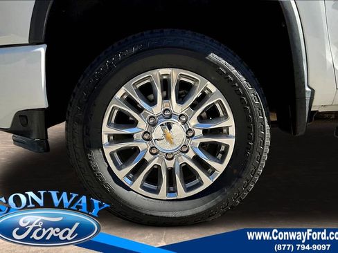 Used 2021 Chevrolet Silverado 2500 High Country image 37