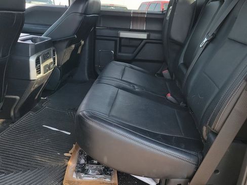 Used 2017 Ford F150 Lariat image 8