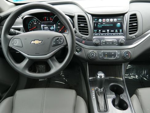 Used 2019 Chevrolet Impala LS image 15