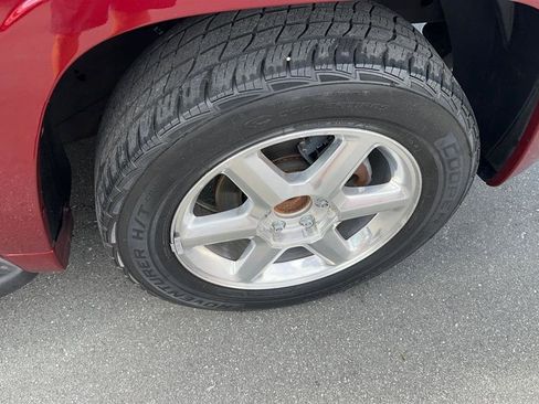 Used 2009 GMC Envoy SLT w/ Sun And 6-Disc Cd Package image 35