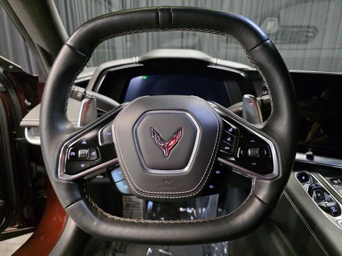 Used 2022 Chevrolet Corvette Stingray Premium Cpe w/ Z51 Performance Package RWD image 25