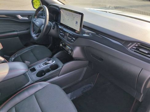 Used 2023 Ford Escape ST-Line w/ Tech Pack #1 FWD image 34