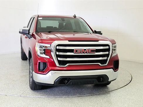 Used 2019 GMC Sierra 1500 SLE w/ X31 Off-Road Package AWD/4WD image 2