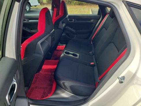 Used 2026 Honda Civic Type R image 11
