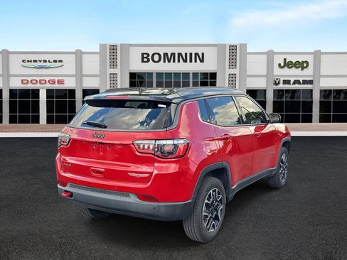 Used 2021 Jeep Compass Trailhawk AWD/4WD image 4