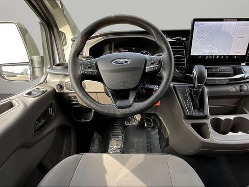 Used 2024 Ford Transit 350 XLT RWD image 8