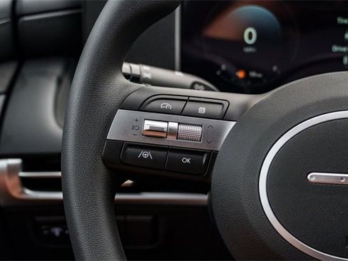 New 2025 Hyundai Santa Cruz SEL image 11