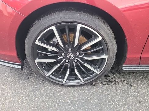 Used 2023 Honda Accord Touring image 10