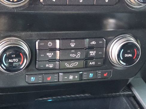 Used 2019 Ford F150 Raptor w/ Equipment Group 802A Luxury image 24