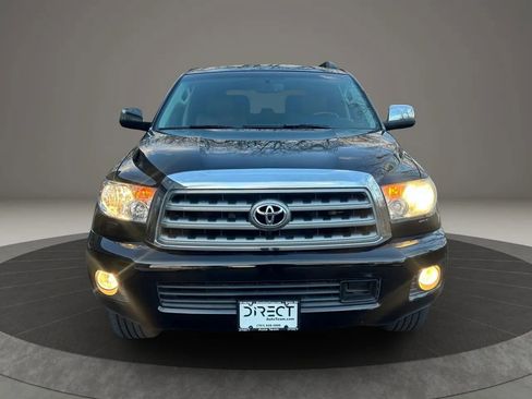 Used 2015 Toyota Sequoia Platinum image 2