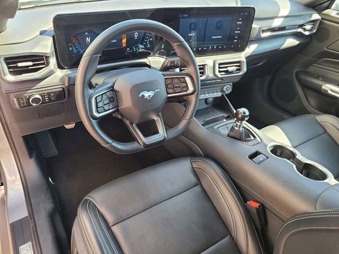 Used 2024 Ford Mustang GT Premium image 15