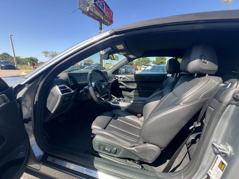 Used 2025 BMW 430i Convertible RWD image 27