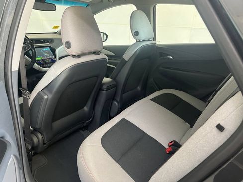 Used 2020 Chevrolet Bolt LT FWD image 23