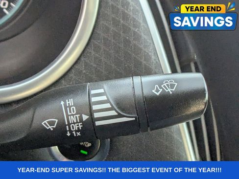 Used 2022 Chevrolet Malibu LT image 35