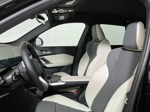 New 2026 BMW X1 xDrive28i w/ Technology Package AWD/4WD image 22