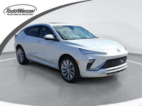 Certified 2024 Buick Envista Avenir FWD image 1