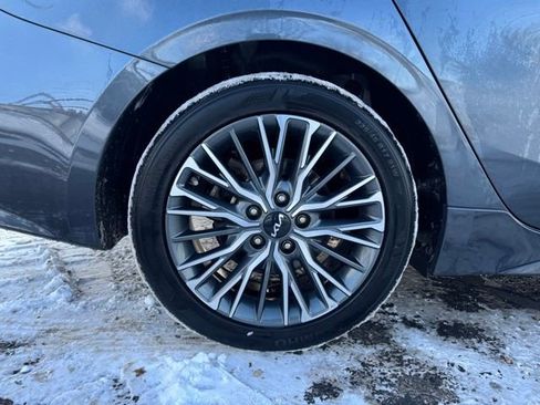 Used 2023 Kia Forte GT-Line w/ GT-Line Premium Package image 17