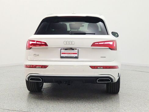 Used 2023 Audi Q5 e Premium Plus w/ Premium Plus Package AWD/4WD image 6