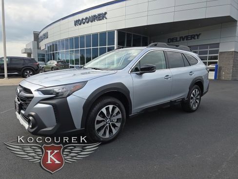 Used 2025 Subaru Outback Limited w/ Tech Package 3 image 3