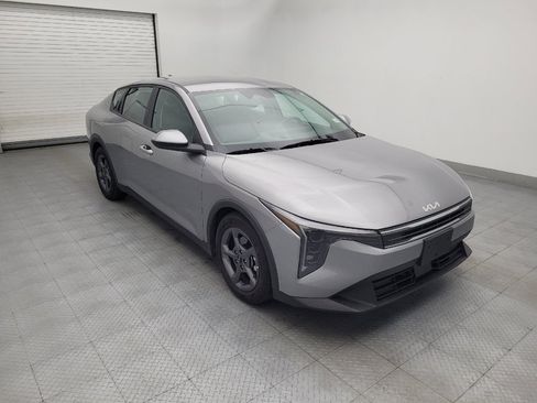 Used 2025 Kia K4 FWD image 13
