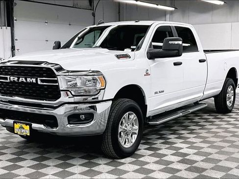 Used 2024 RAM 3500 Big Horn image 12