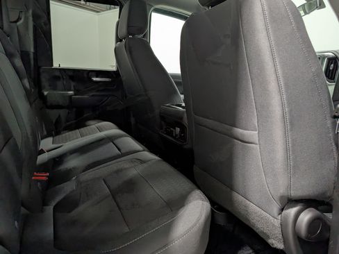 Used 2020 Chevrolet Silverado 2500 LT w/ Convenience Package image 18