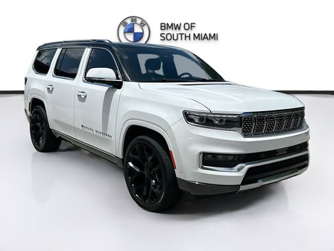 Used 2022 Jeep Grand Wagoneer Series I image 1