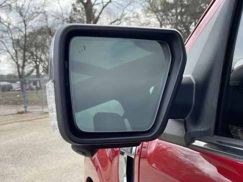 Used 2022 Ford F150 Lariat image 40