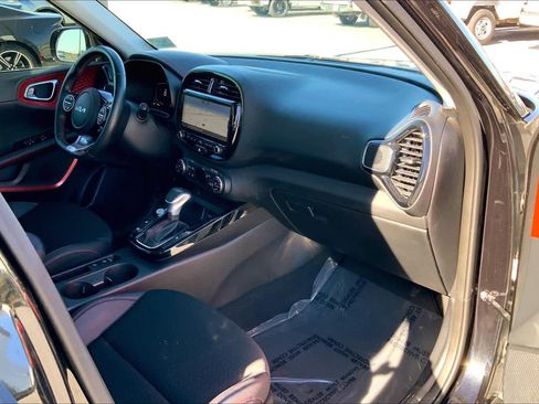 Used 2023 Kia Soul GT-Line w/ GT-Line Technology Package image 18