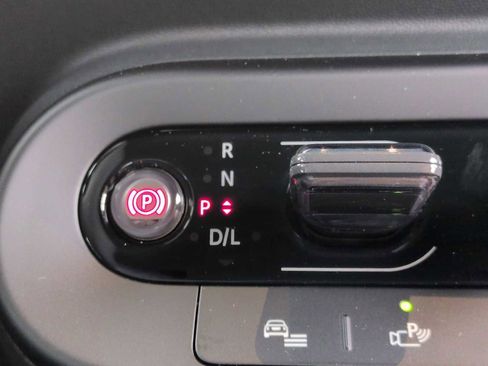 Used 2026 MINI Cooper S FWD image 32