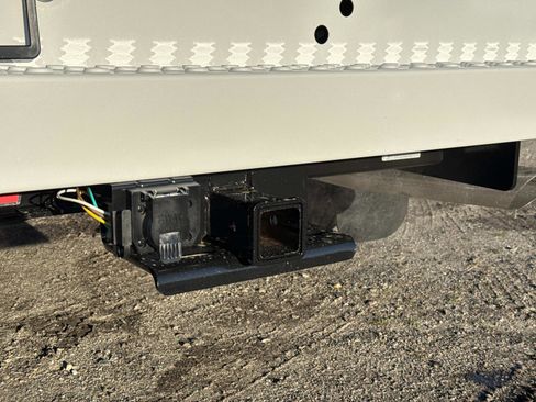 New 2026 GMC Sierra 2500 Pro w/ Convenience Package image 14