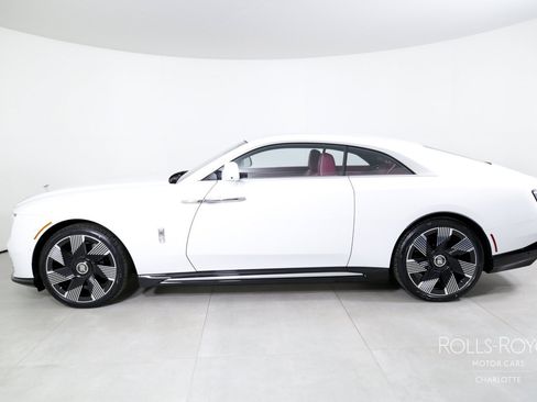 Used 2024 Rolls-Royce Spectre w/ Spectre Launch Package AWD/4WD image 3