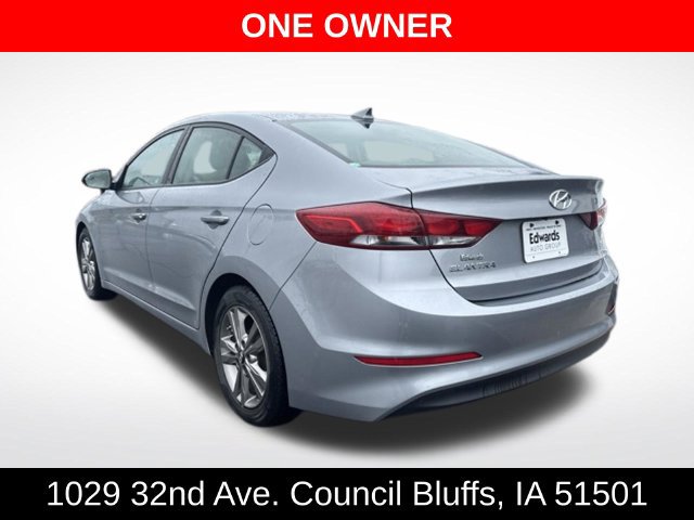 Used 2017 Hyundai Elantra SE FWD image 5