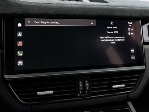 Used 2023 Porsche Cayenne Turbo GT image 34