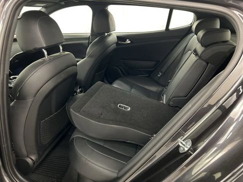 Used 2022 Kia Stinger GT-Line image 25