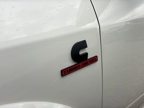 Used 2021 RAM 2500 Laramie w/ Night Edition AWD/4WD image 4