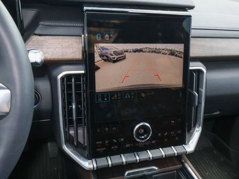 New 2026 GMC Acadia Denali Ultimate w/ LPO, Floor Liner Package FWD image 20