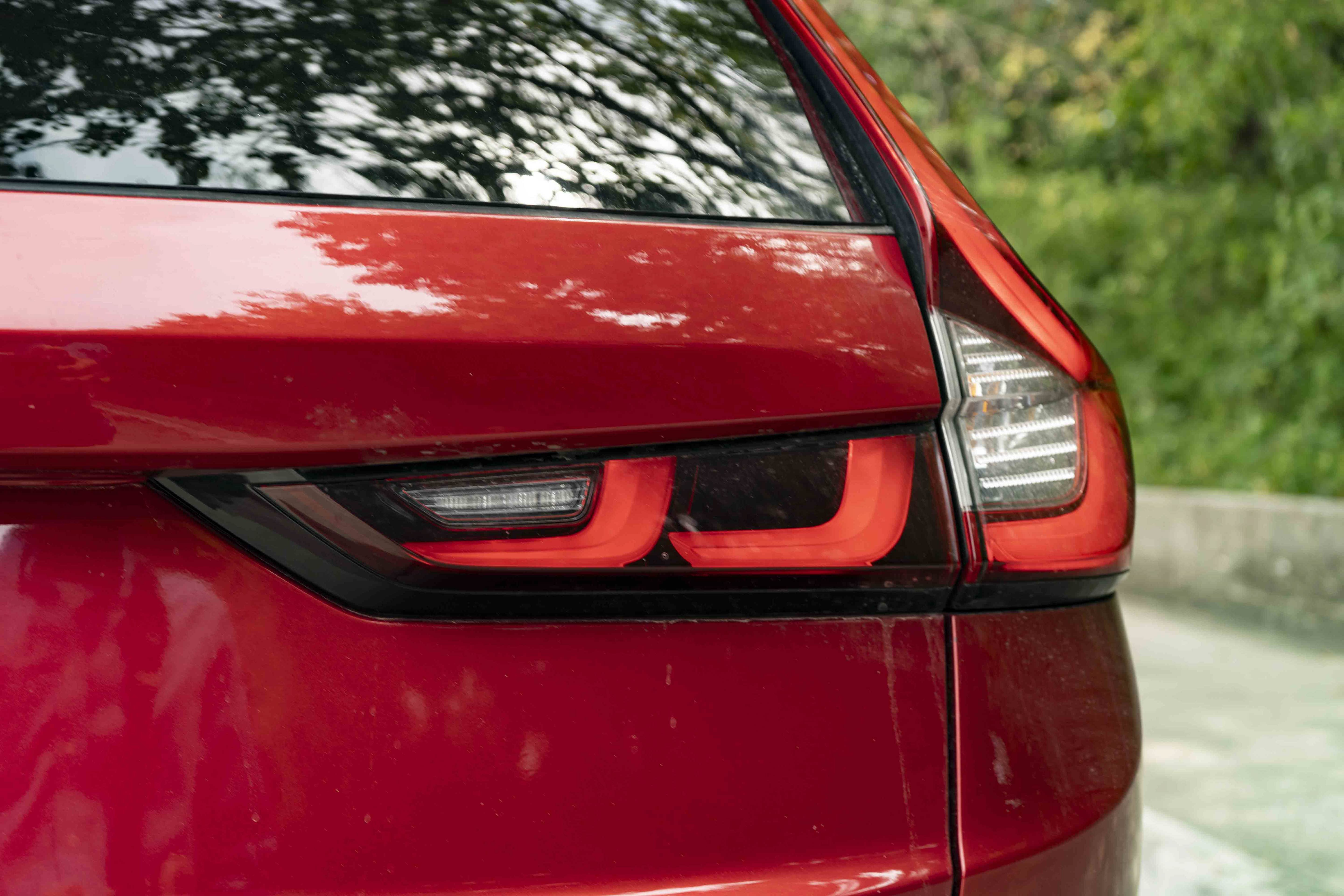 Used 2025 Honda CR-V EX image 12