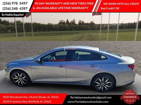 Used 2018 Chevrolet Malibu LT w/ Sport Package image 3